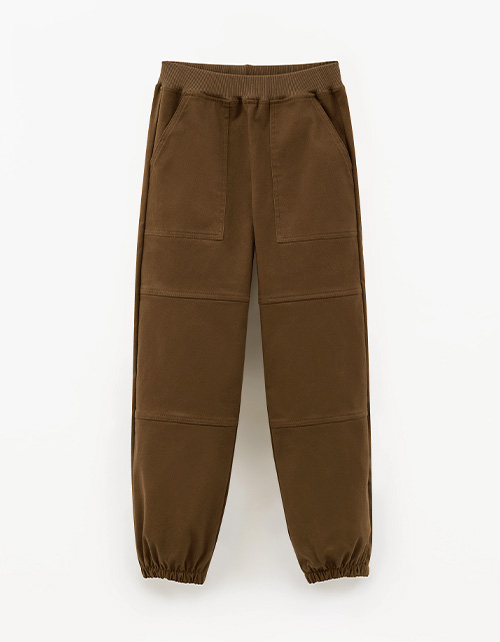 Вид спереди