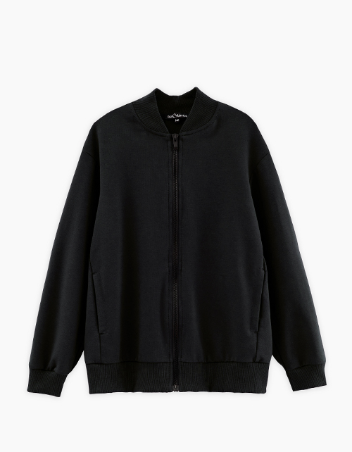 Вид спереди