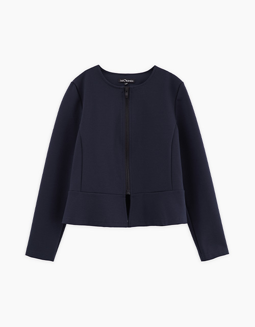 Вид спереди