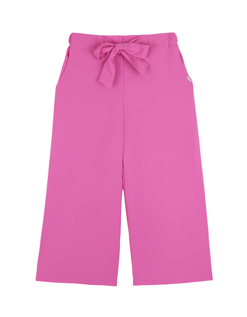 Вид спереди