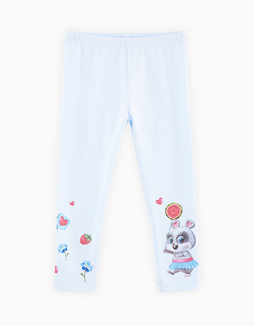 Вид спереди