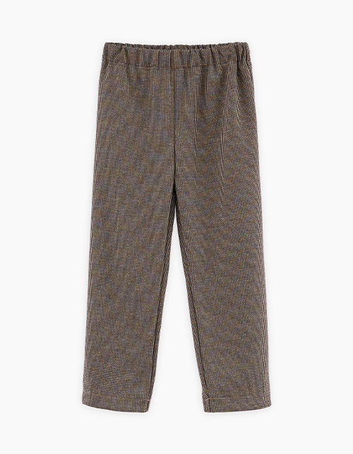 Вид спереди