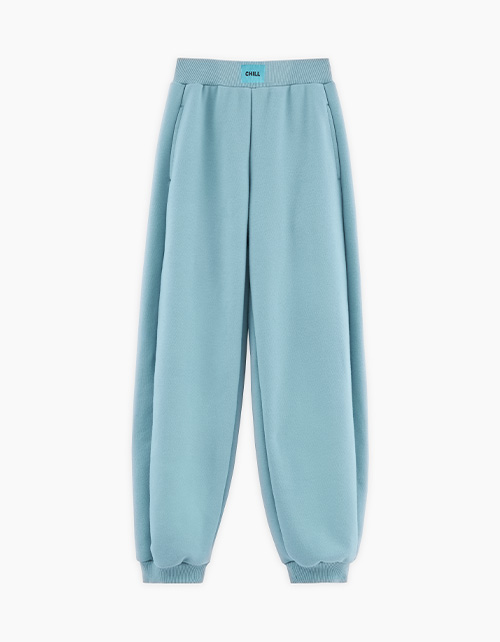 Вид спереди