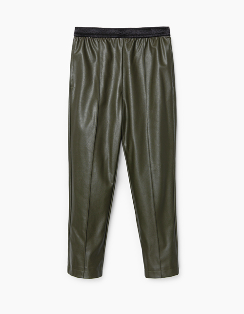 Вид спереди