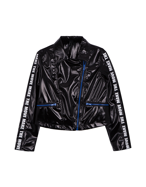 Вид спереди