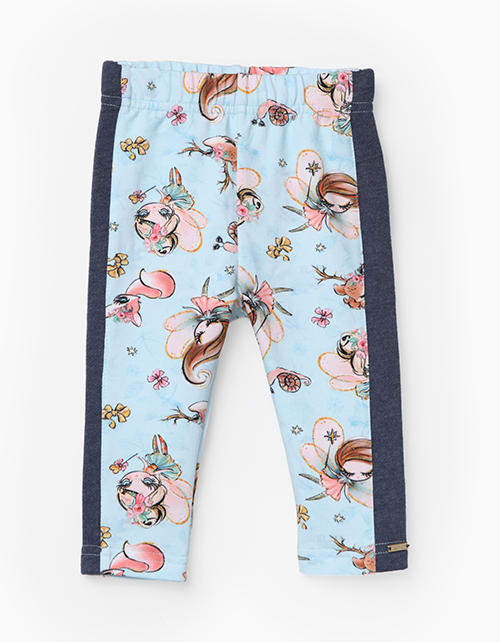 Вид спереди