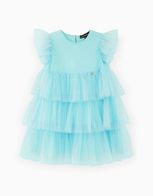 Вид спереди