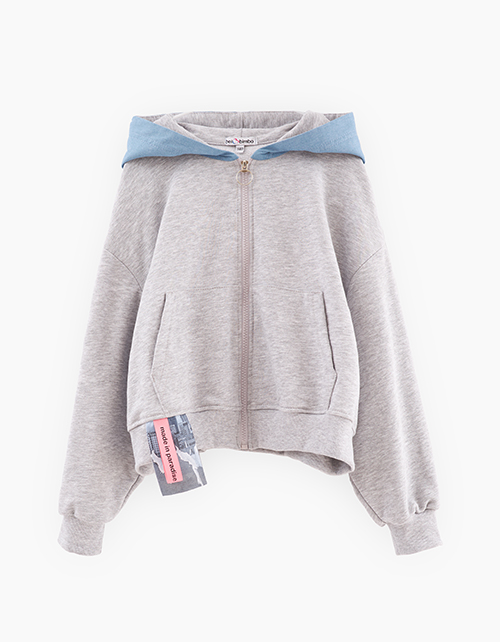 Вид спереди