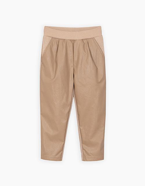 Вид спереди