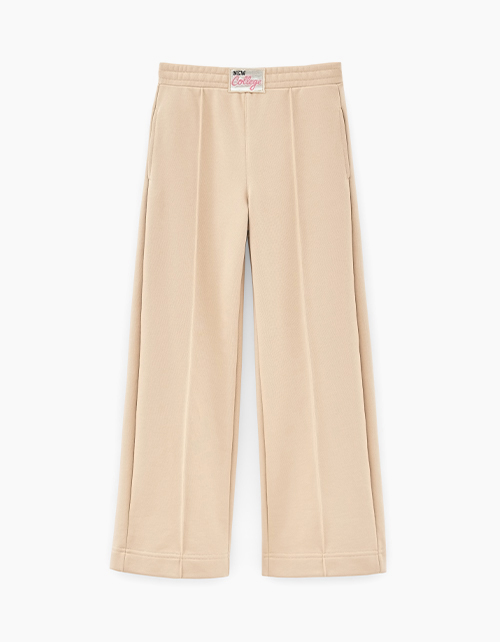 Вид спереди