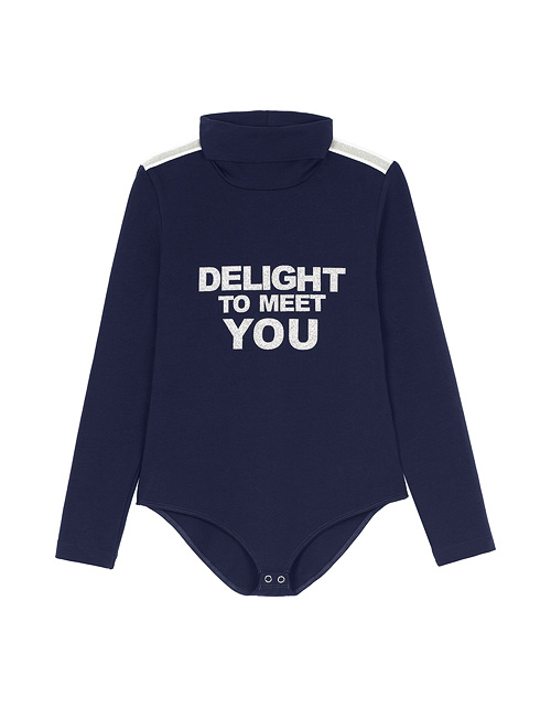 Вид спереди