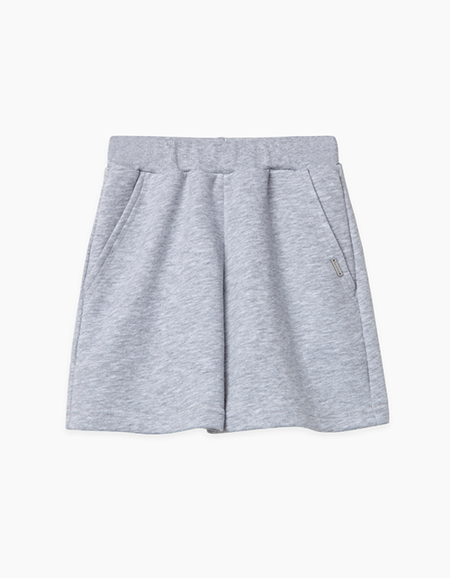 Вид спереди