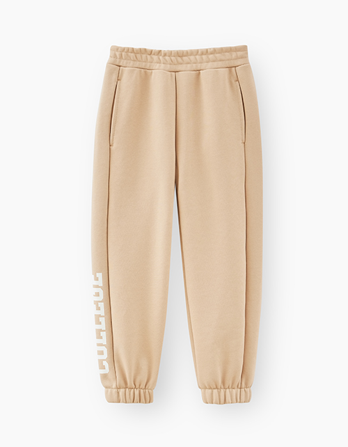 Вид спереди